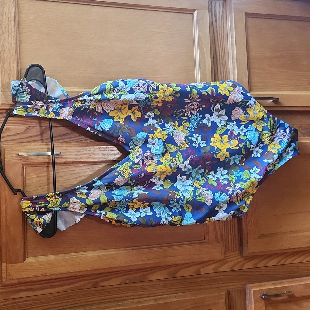 Beach Betty Floral One-piece Swimsuit Size XL